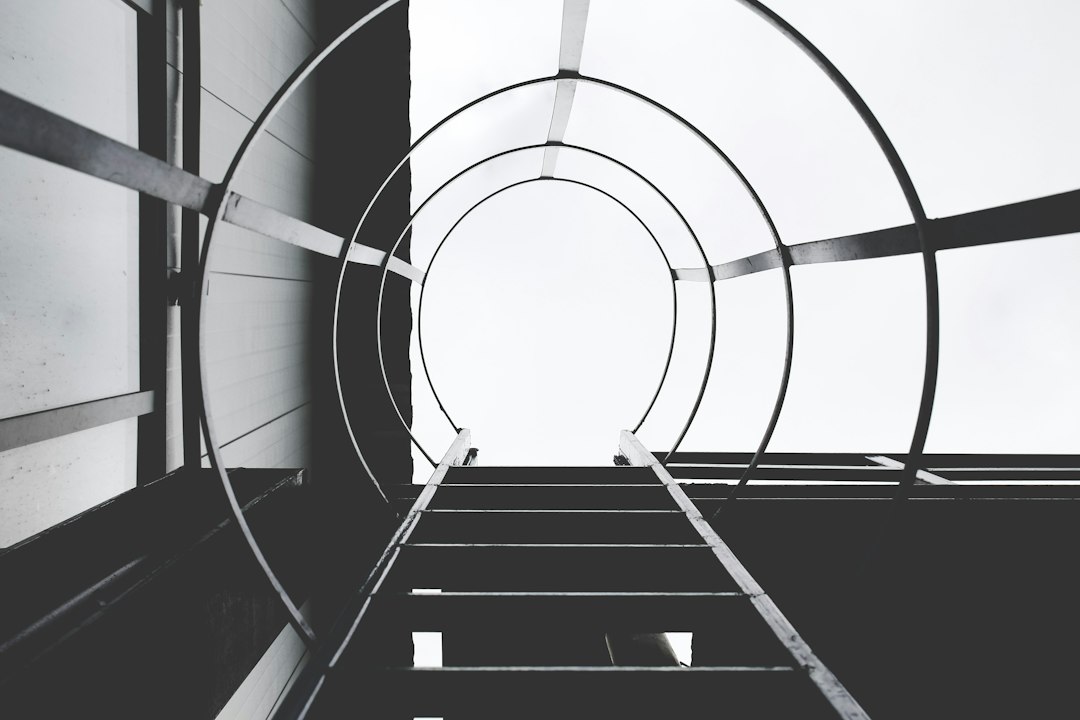 Mind Over Distractions: A Guide to Cultivate Laser-Sharp Focus